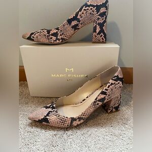 Marc Fisher Snake Zala Pumps Size 9.5